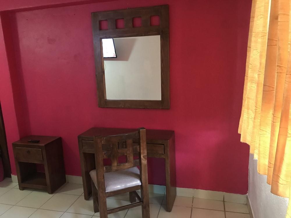 Hotel Casa Mexicana Autlan Autlan de Navarro Esterno foto